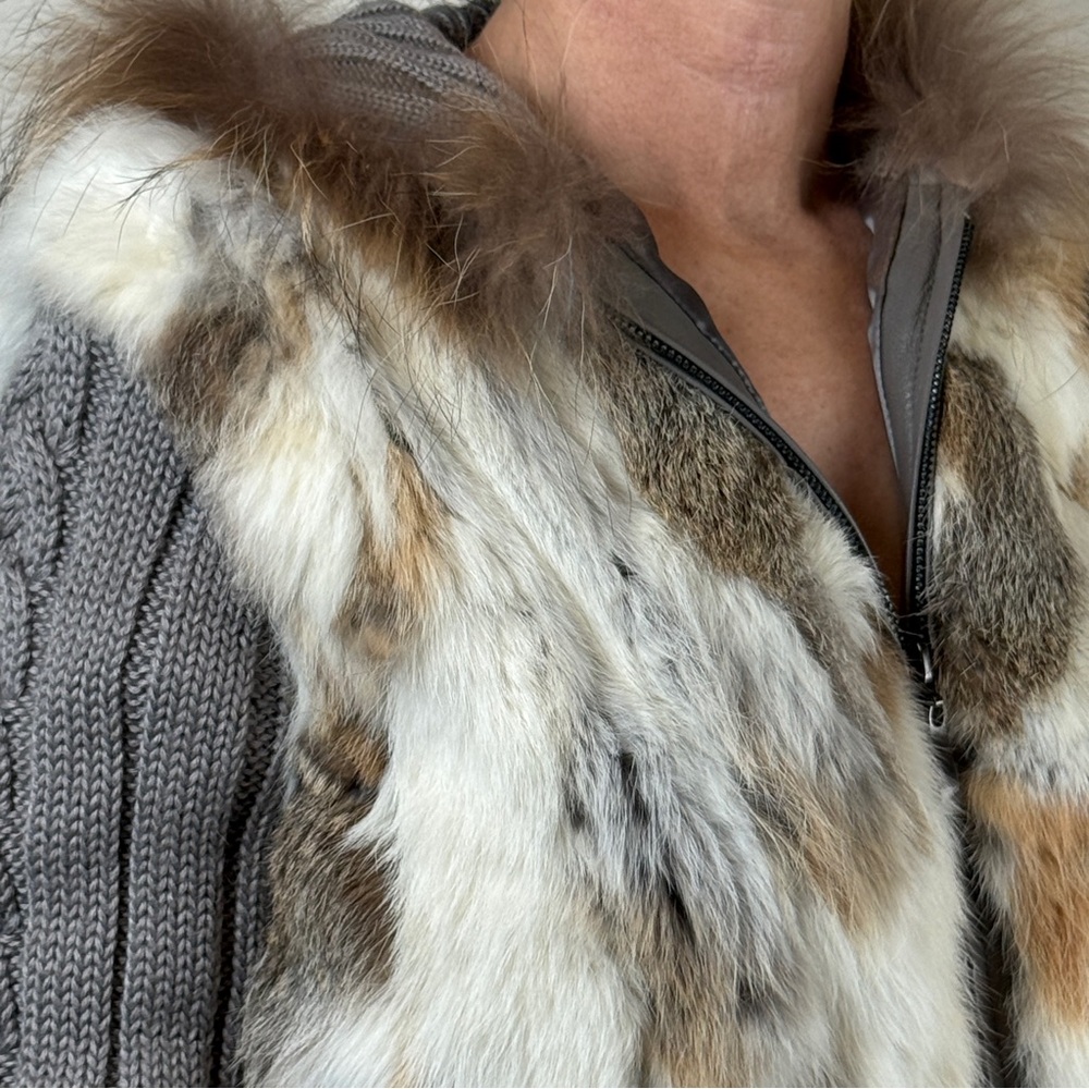 Rabbit Fur and Cable Knit Cardigan Jacket with Hood - Picture 13 of 15